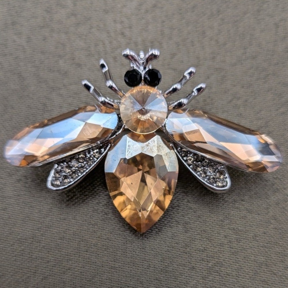 Champagne Glass Honey Bee Brooch Silver Tone Insect Pin or Pendant Jewelry